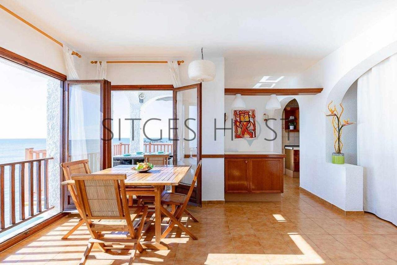 Sitges Casa Del Mar Impresionantes Vistas Al Mar Apartment Luaran gambar