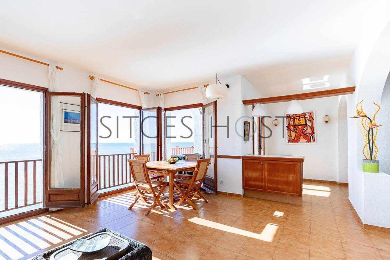 Sitges Casa Del Mar Impresionantes Vistas Al Mar Apartment Luaran gambar