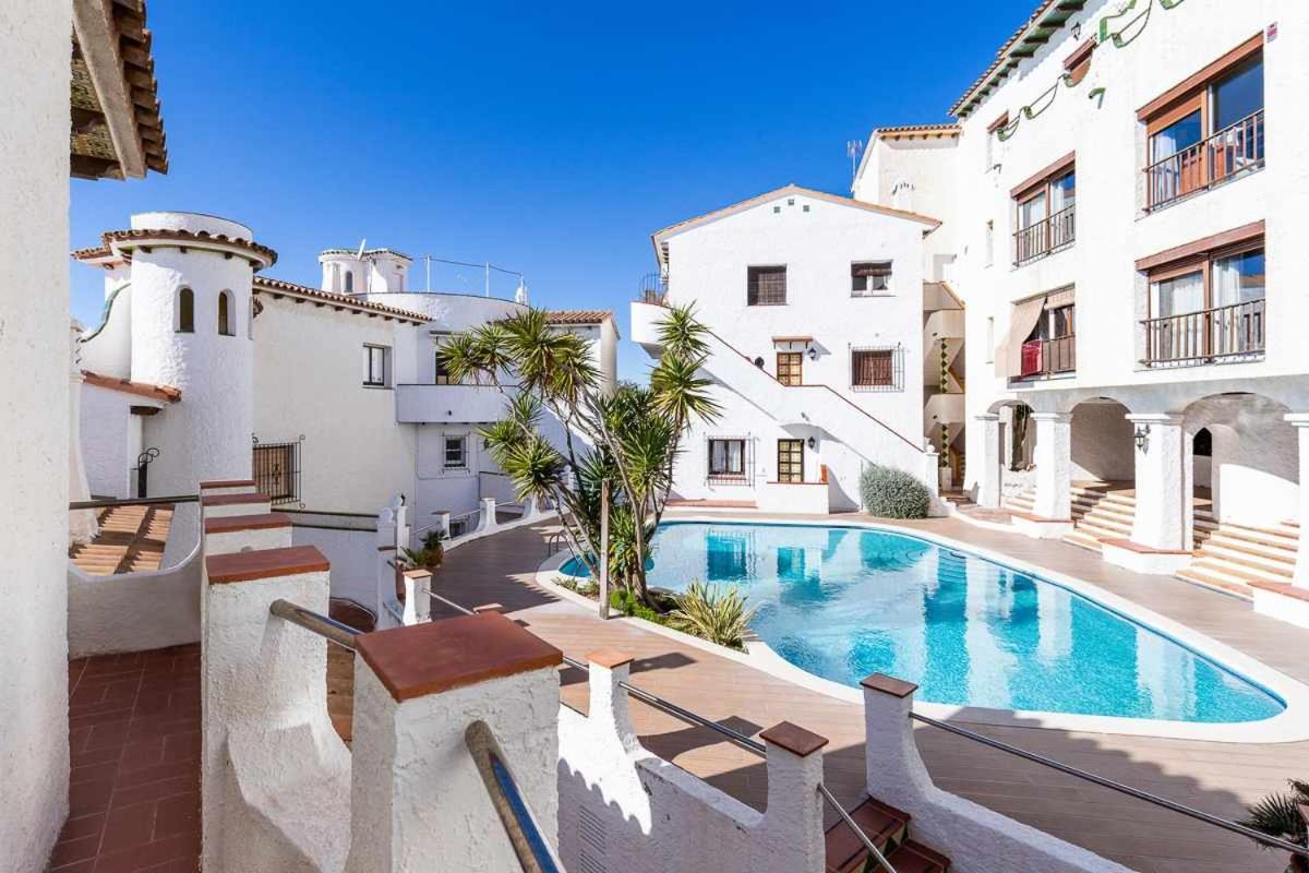 Sitges Casa Del Mar Impresionantes Vistas Al Mar Apartment Luaran gambar